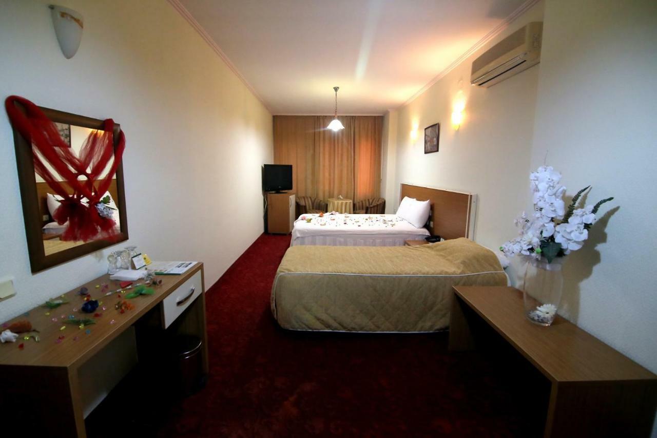 Aykut Palace Otel İskenderun Esterno foto